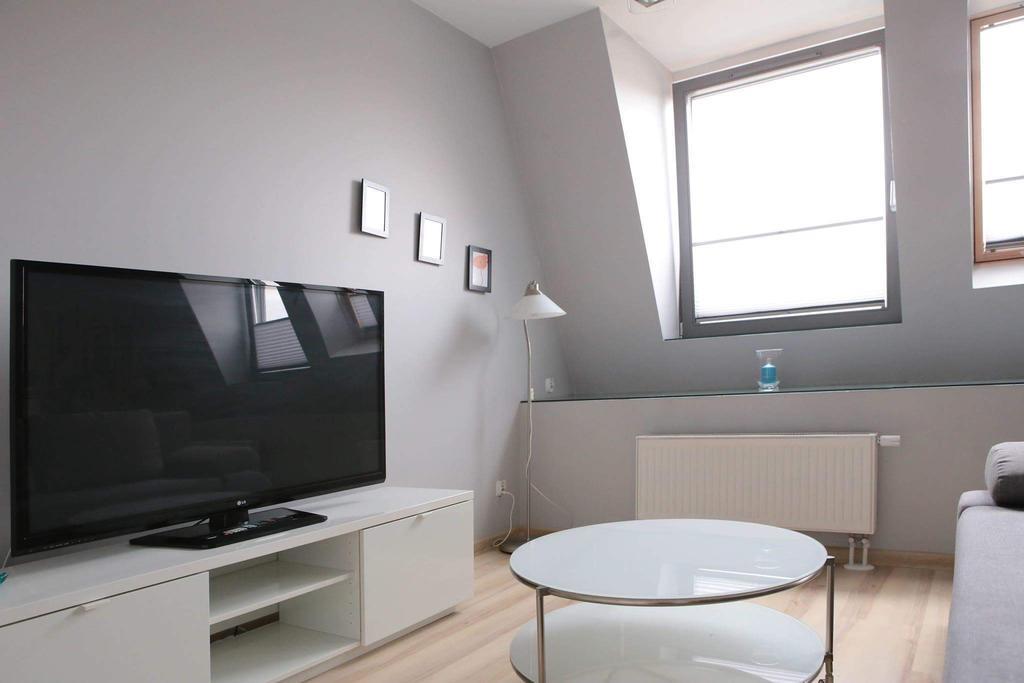 35 négyzetméteres stúdió Apartman 1 fürdőszobával Poznan Városközpont területén Kültér fotó