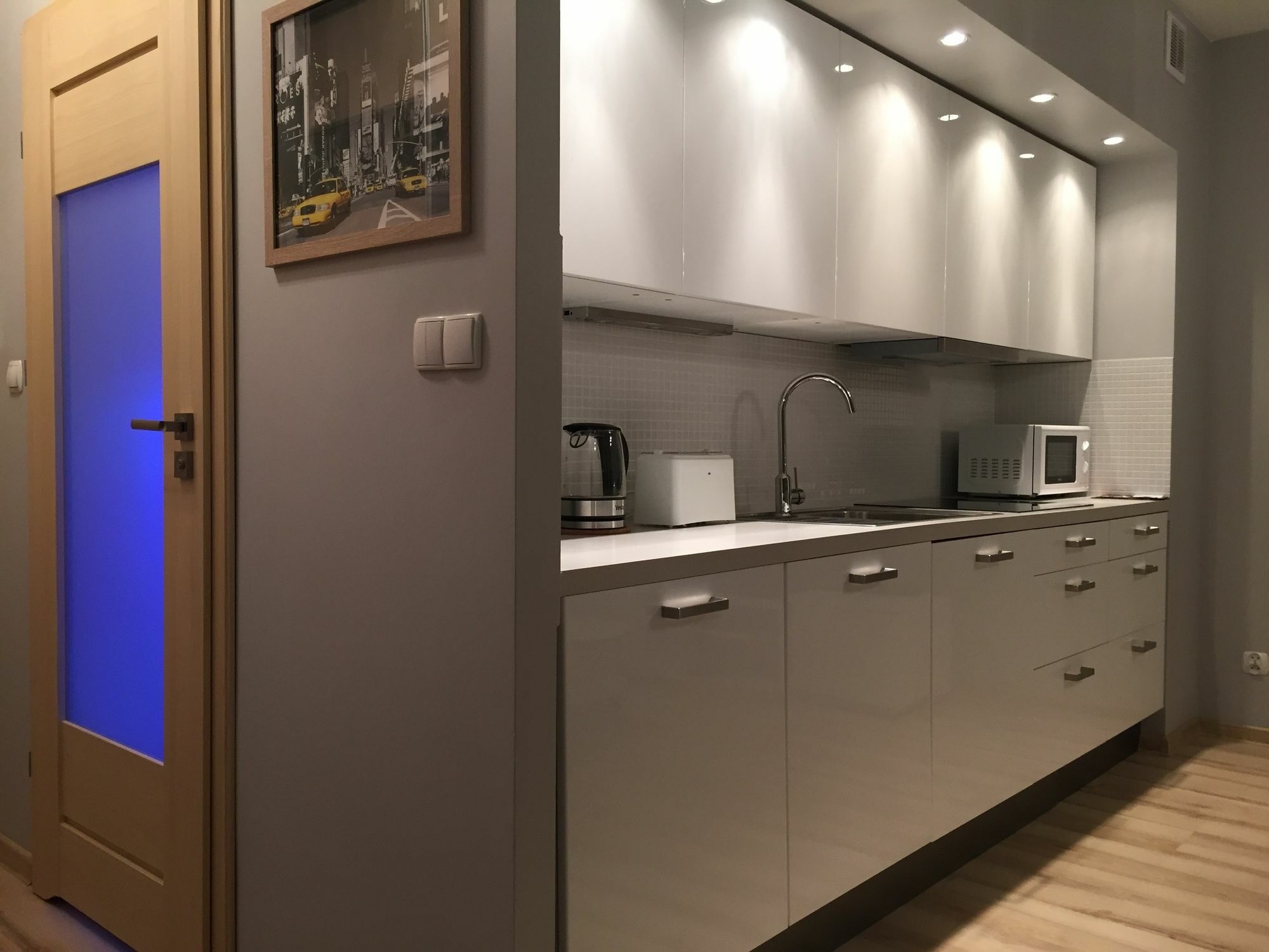 35 négyzetméteres stúdió Apartman 1 fürdőszobával Poznan Városközpont területén Kültér fotó